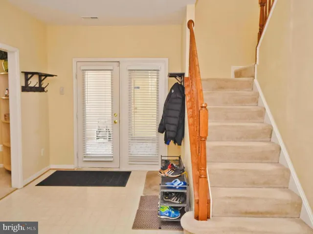 8921 Day Lilly Ct, Fairfax, Virginia 22031