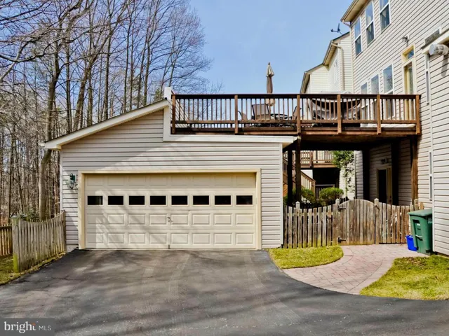 8921 Day Lilly Ct, Fairfax, Virginia 22031