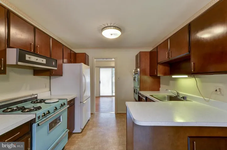 8818 Higdon Dr, Vienna, Virginia 22182