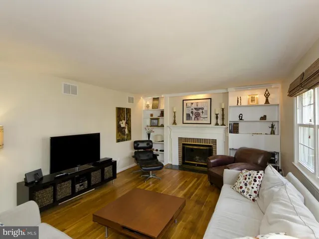 7109 Old Dominion Dr, Mclean, Virginia 22101