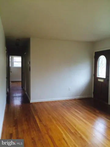 7307 Hughes Ct, Falls Church, Virginia 22046