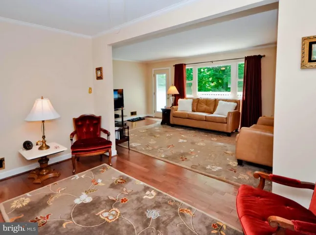 10193 Wavell Rd, Fairfax, Virginia 22032