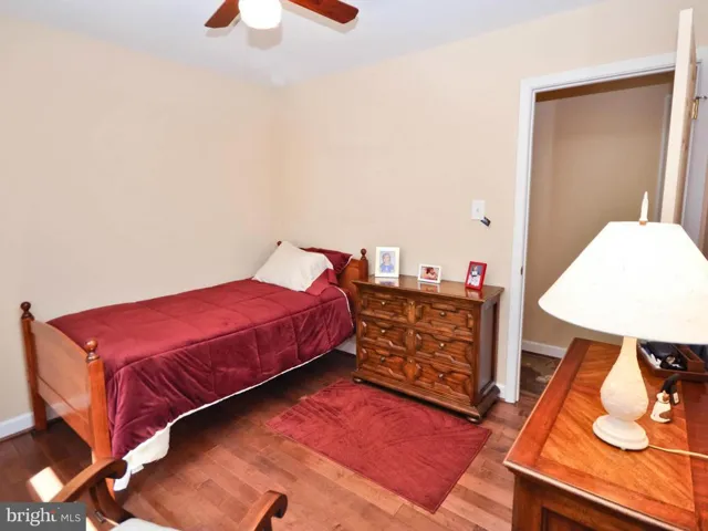 10193 Wavell Rd, Fairfax, Virginia 22032