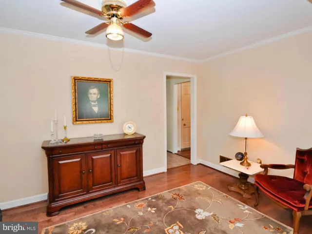 10193 Wavell Rd, Fairfax, Virginia 22032