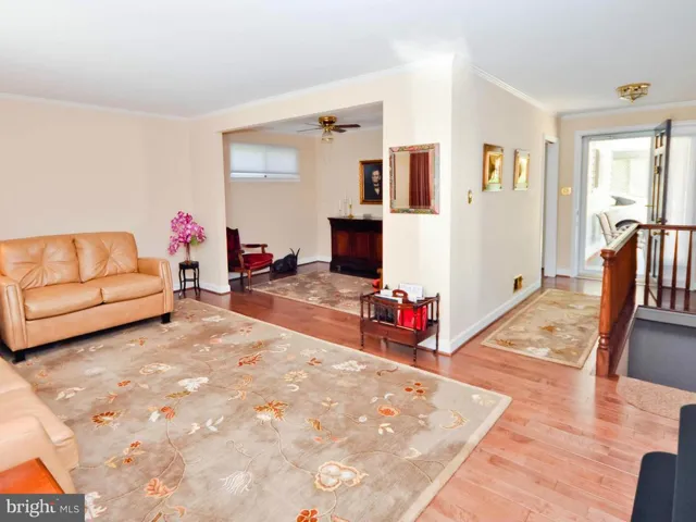 10193 Wavell Rd, Fairfax, Virginia 22032