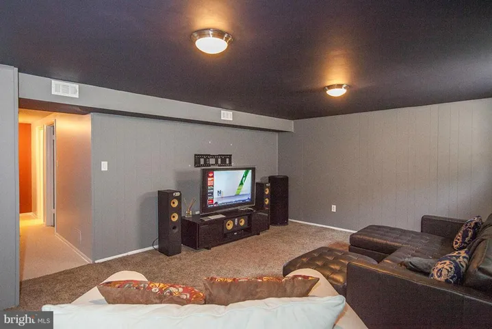 6449 Shannon Station Ct, Springfield, Virginia 22152