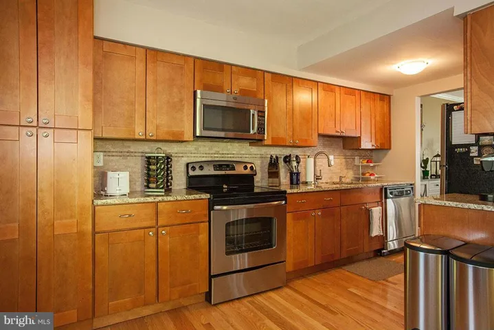 6449 Shannon Station Ct, Springfield, Virginia 22152