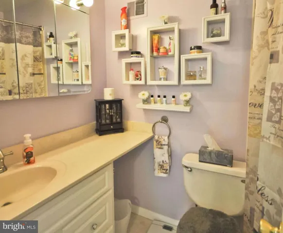 10154 Tapestry Ct, Fairfax, Virginia 22032