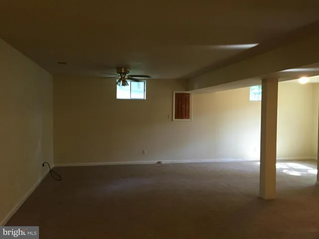 9724 Loch Linden Ct, Fairfax, Virginia 22032