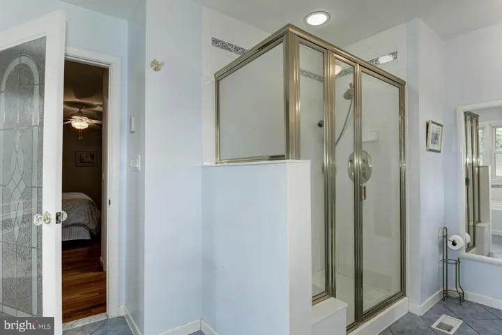 2719 Westford Ct, Falls Church, Virginia 22043