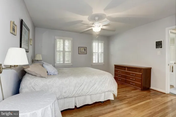 2719 Westford Ct, Falls Church, Virginia 22043