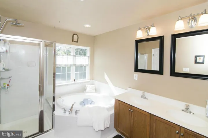 8558 Wyngate Manor Ct, Alexandria, Virginia 22309