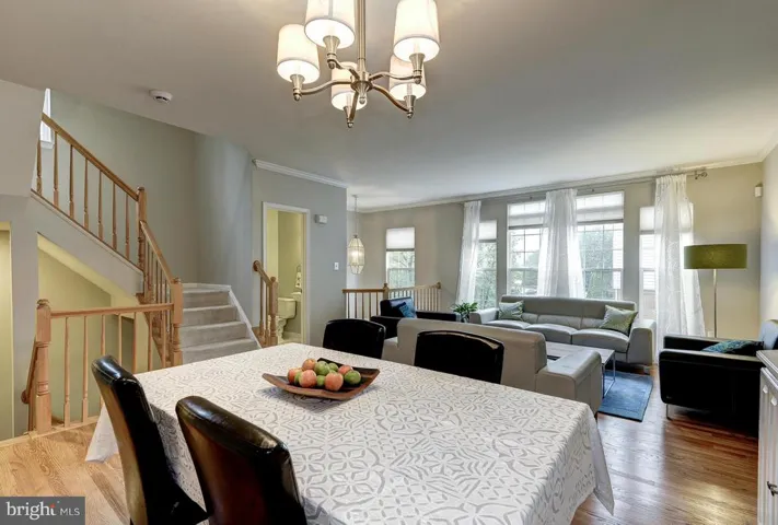 4755 Bideford Sq, Fairfax, Virginia 22030