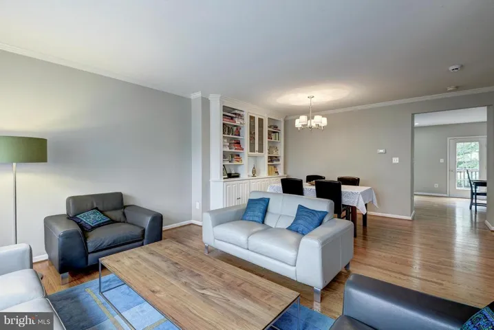 4755 Bideford Sq, Fairfax, Virginia 22030
