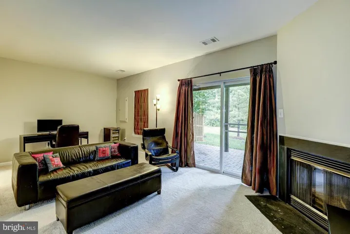 4755 Bideford Sq, Fairfax, Virginia 22030