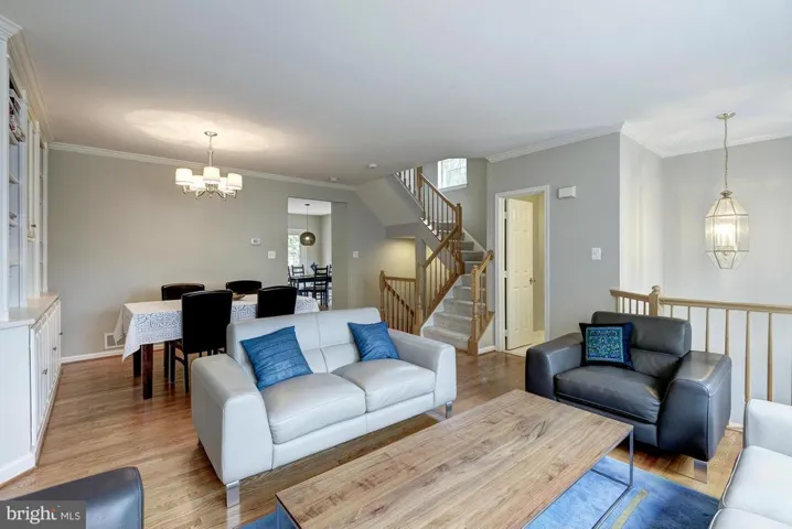 4755 Bideford Sq, Fairfax, Virginia 22030