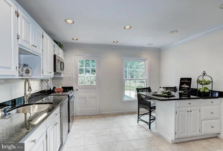 7501 Venice Ct, Falls Church, Virginia 22043
