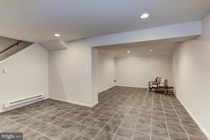 7501 Venice Ct, Falls Church, Virginia 22043