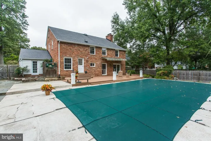 7501 Venice Ct, Falls Church, Virginia 22043