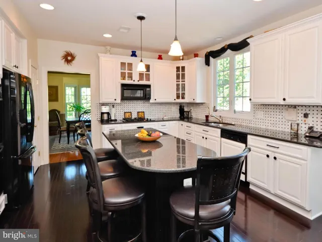 13436 Pearson Valley Ln, Centreville, Virginia 20120