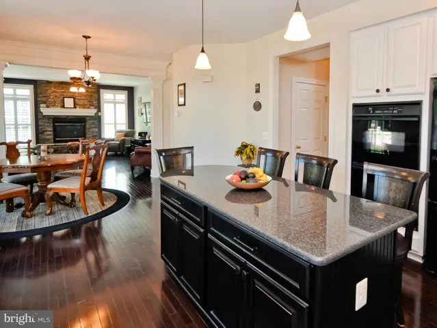 13436 Pearson Valley Ln, Centreville, Virginia 20120