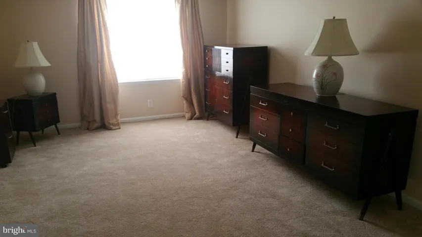 3800 Powell Ln #807, Falls Church, Virginia 22041