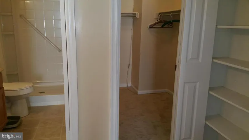 3800 Powell Ln #807, Falls Church, Virginia 22041