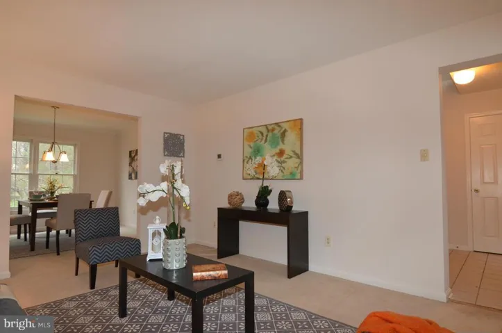 5582 Cedar Break Dr, Centreville, Virginia 20120