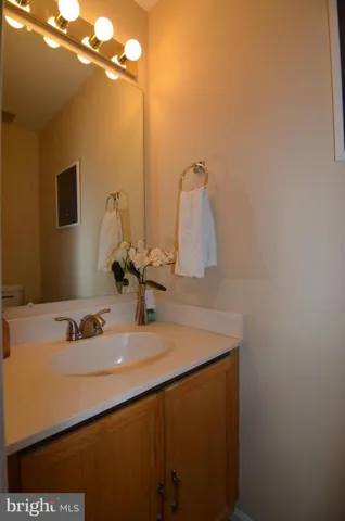 5582 Cedar Break Dr, Centreville, Virginia 20120