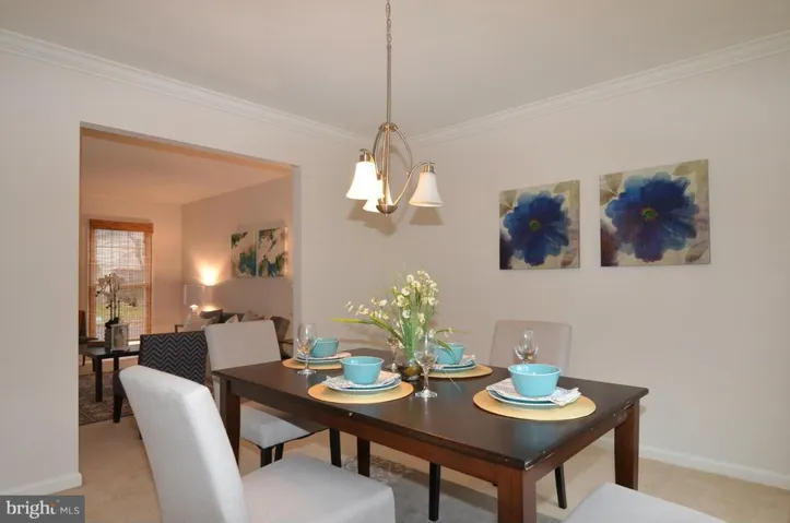 5582 Cedar Break Dr, Centreville, Virginia 20120