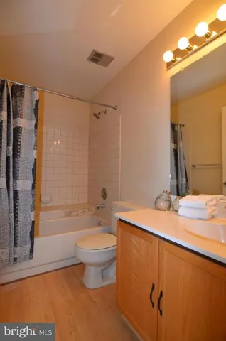 5582 Cedar Break Dr, Centreville, Virginia 20120