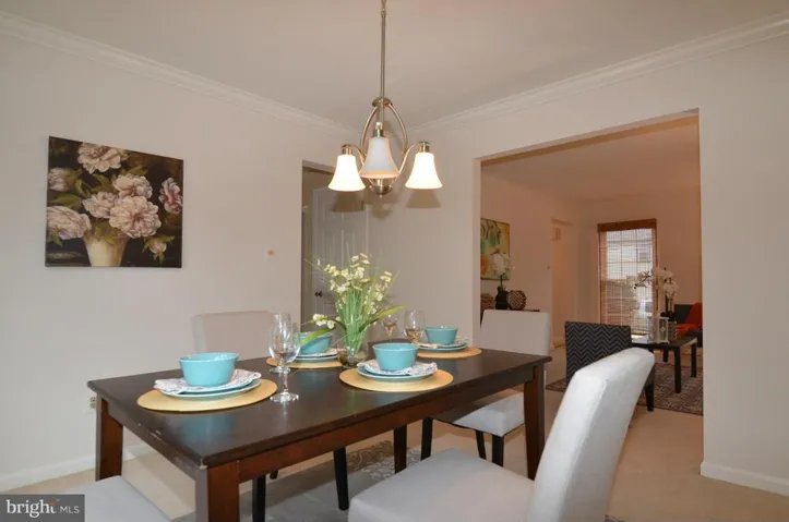 5582 Cedar Break Dr, Centreville, Virginia 20120