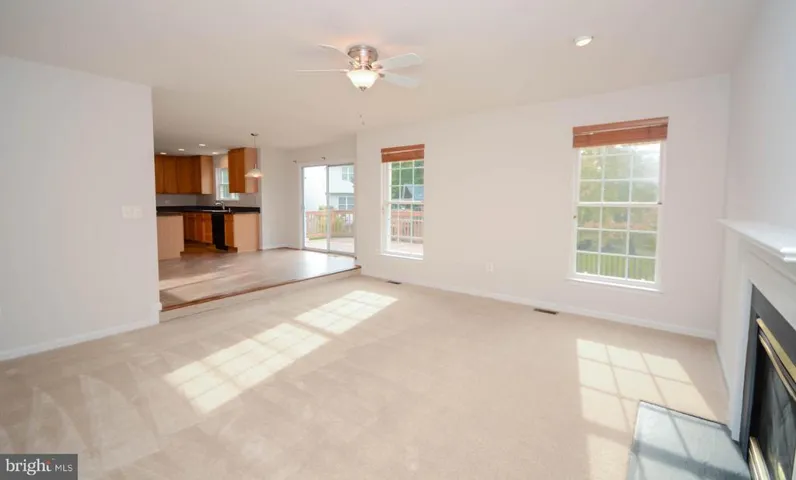 27 Basalt Dr, Fredericksburg, Virginia 22406