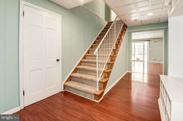 10525 Henderson Rd, Fairfax Station, Virginia 22039