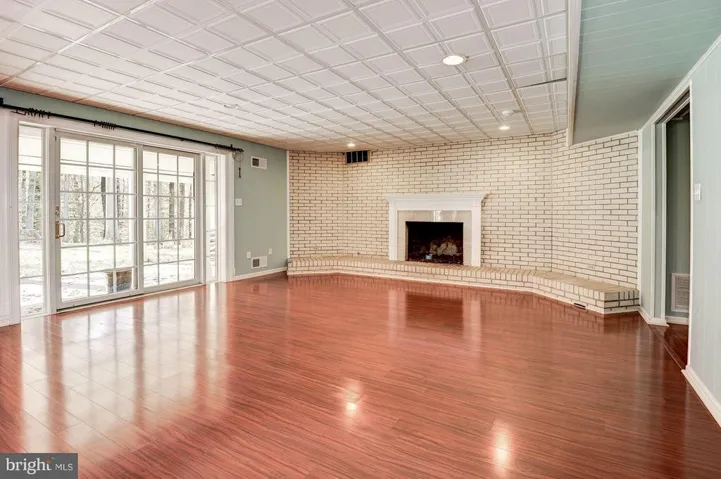 10525 Henderson Rd, Fairfax Station, Virginia 22039