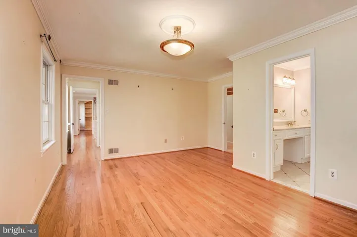 10525 Henderson Rd, Fairfax Station, Virginia 22039