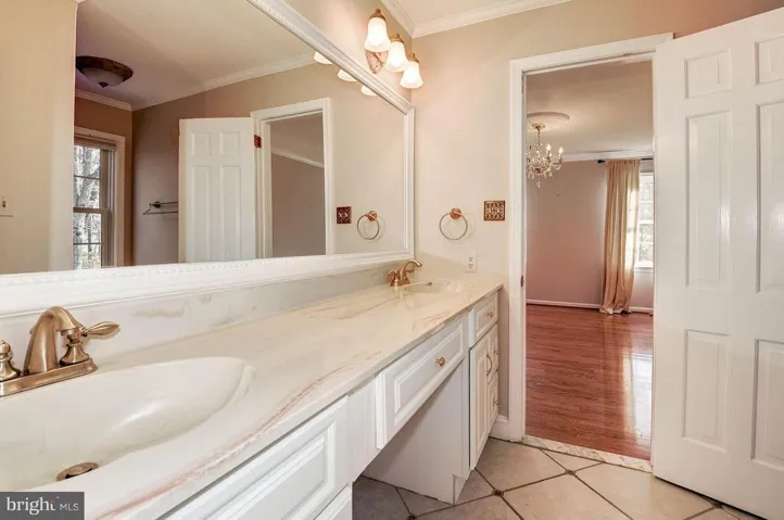 10525 Henderson Rd, Fairfax Station, Virginia 22039