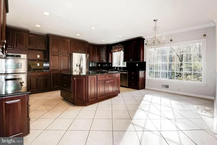 10525 Henderson Rd, Fairfax Station, Virginia 22039