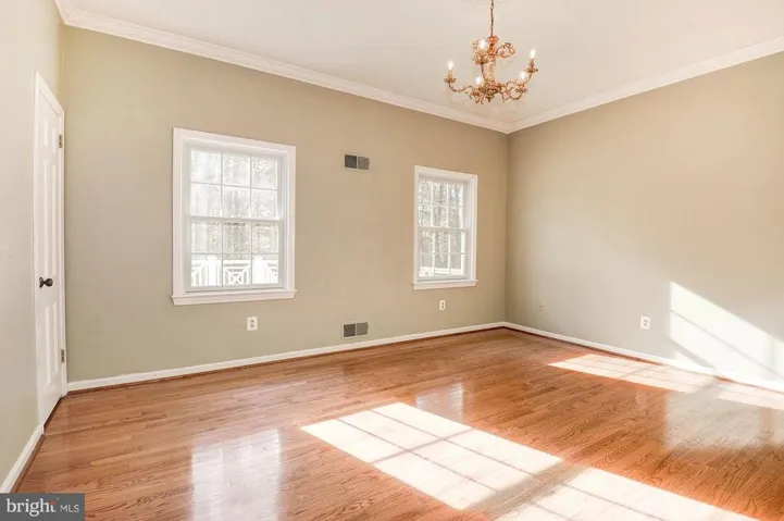10525 Henderson Rd, Fairfax Station, Virginia 22039