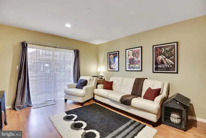 6473 Waterfield Rd, Alexandria, Virginia 22315