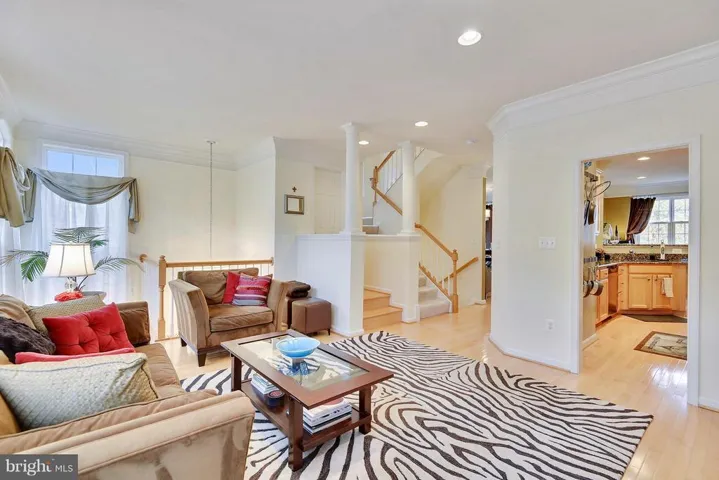 6473 Waterfield Rd, Alexandria, Virginia 22315