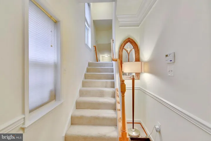 6473 Waterfield Rd, Alexandria, Virginia 22315