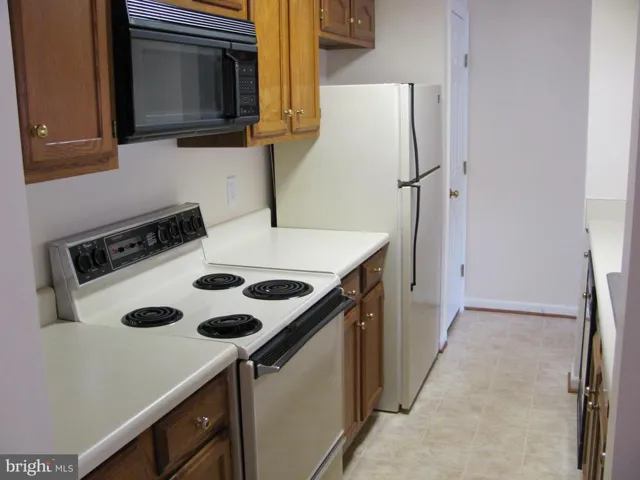 12309#104 Ashmont Ct, Woodbridge, Virginia 22192