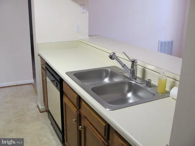 12309#104 Ashmont Ct, Woodbridge, Virginia 22192