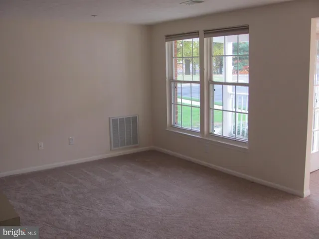 12309#104 Ashmont Ct, Woodbridge, Virginia 22192