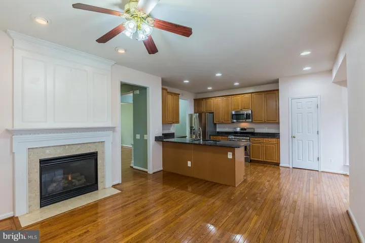 14011 Tanners House Way, Centreville, Virginia 20121