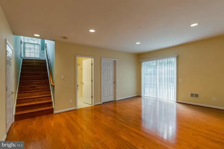 14011 Tanners House Way, Centreville, Virginia 20121