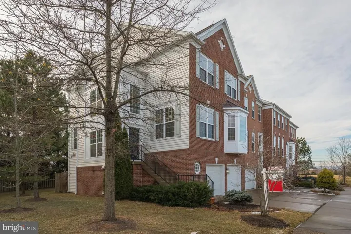 14011 Tanners House Way, Centreville, Virginia 20121