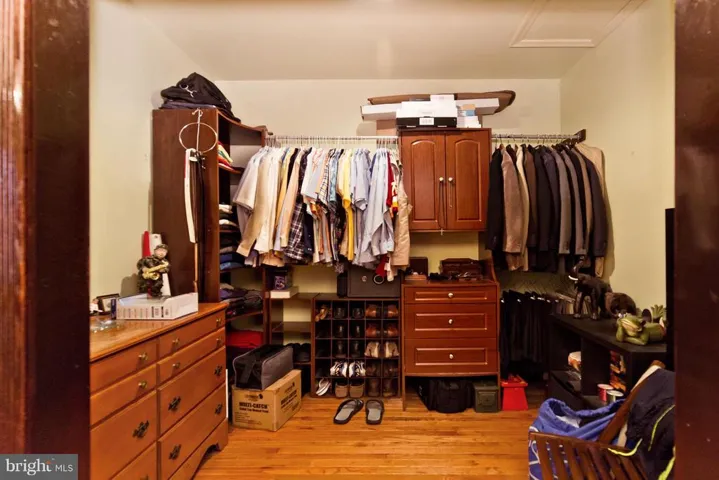 7125 Carol Ln, Falls Church, Virginia 22042