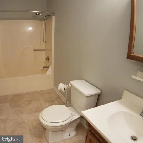 7222 Janet Pl, Falls Church, Virginia 22046